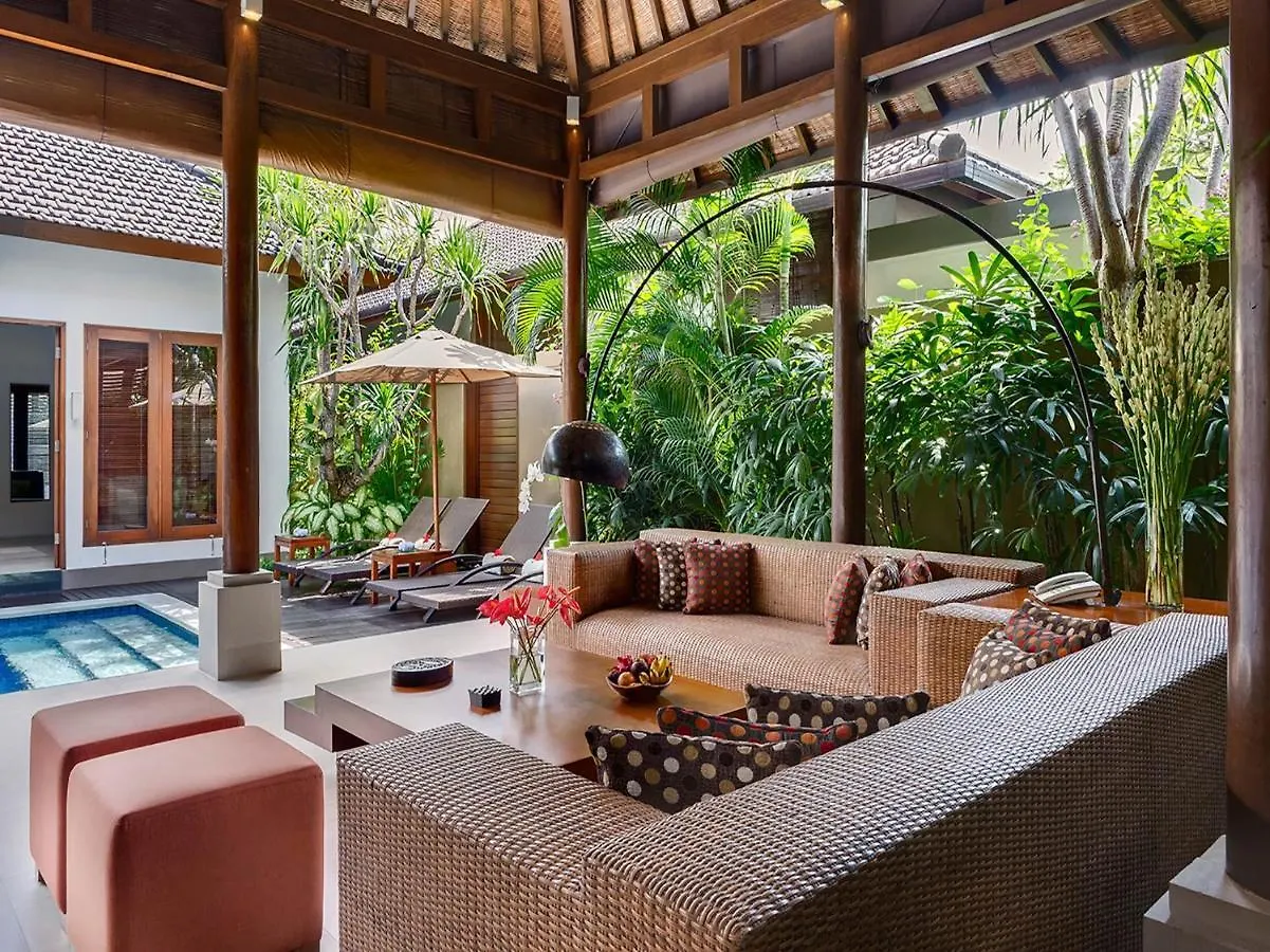 Lakshmi Villas - An Elite Haven Семиньяк